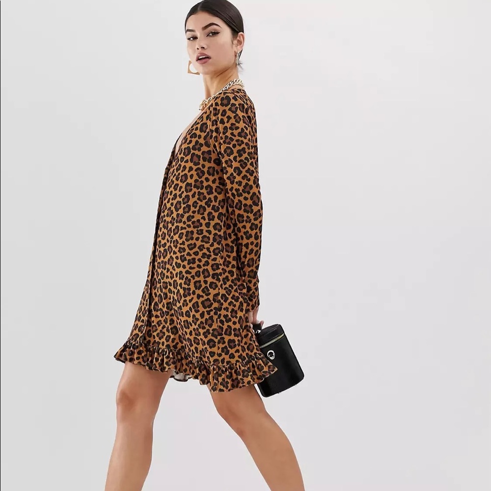 CLOSET CLEAN OUT! MAKE AN OFFER!! Leopard print button through mini dress